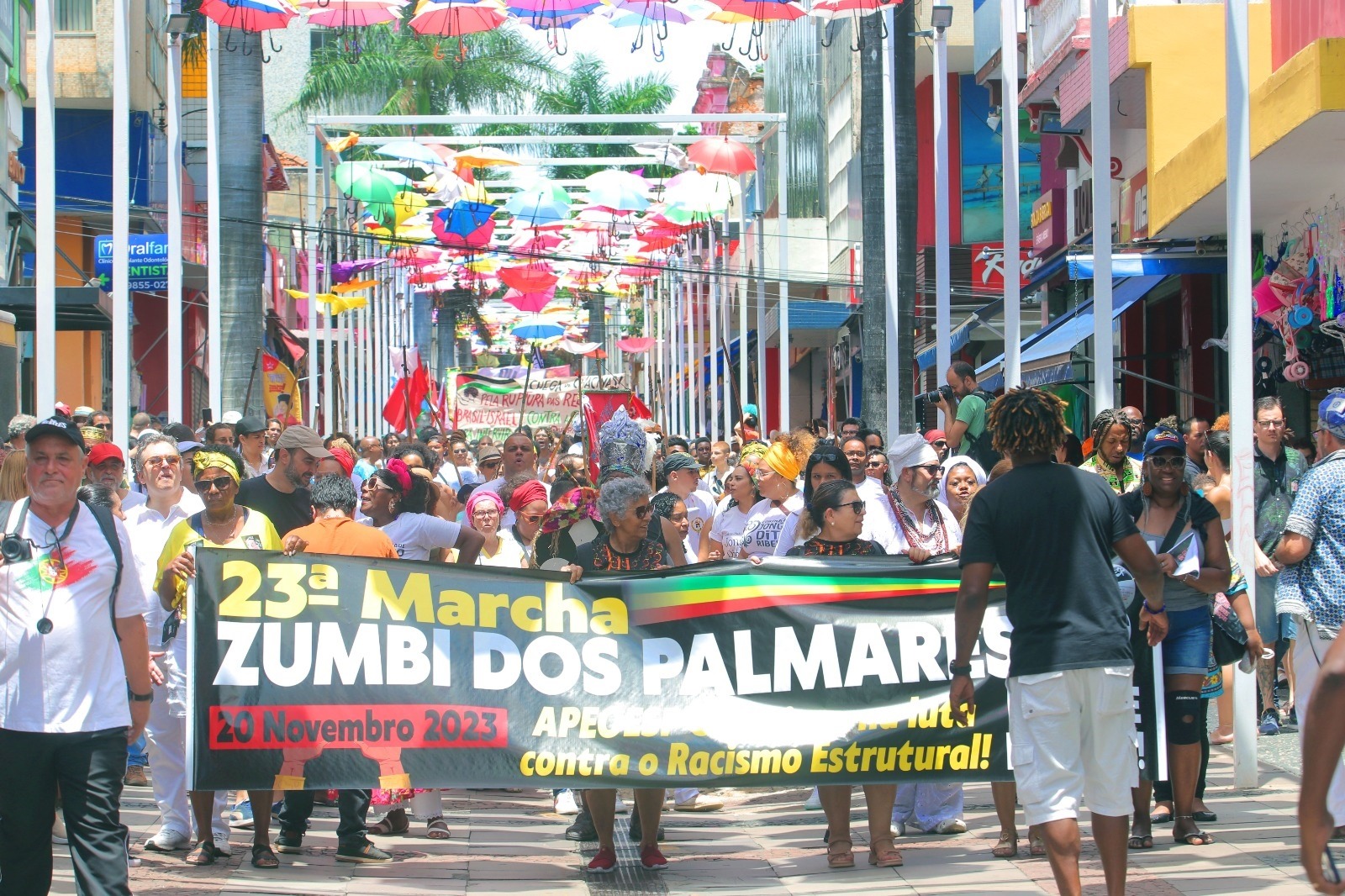 Marcha Zumbi dos Palmares marca feriado da Consciência Negra em Campinas 