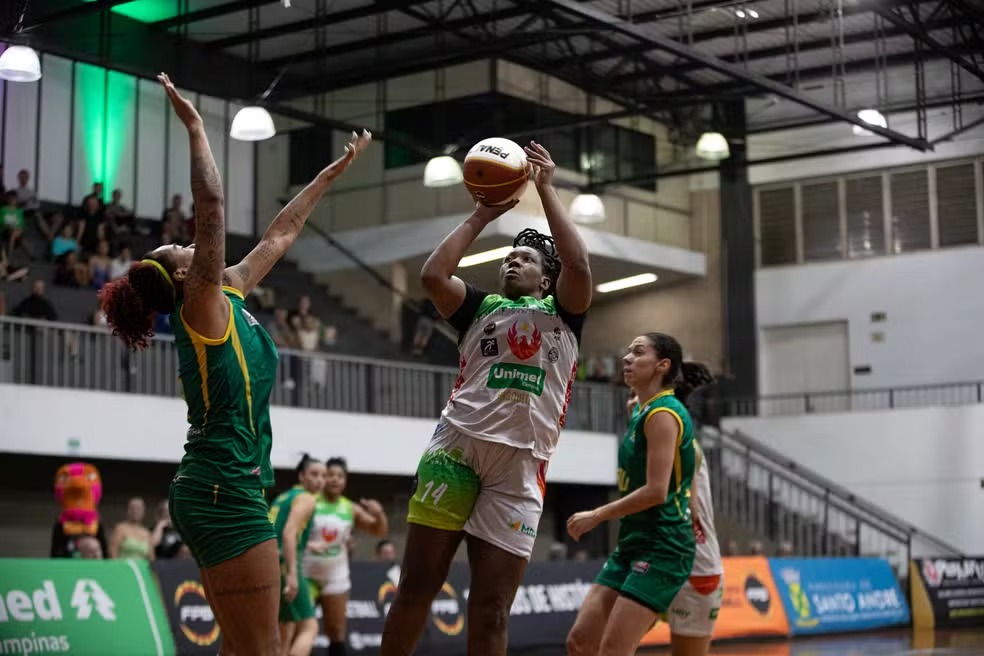 Campinas Unimed luta pela vitória em Santo André para conquistar o Paulista de basquete