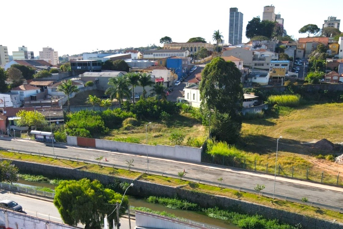 Itatiba terá bolsão gratuito de estacionamento para estimular compras no Natal