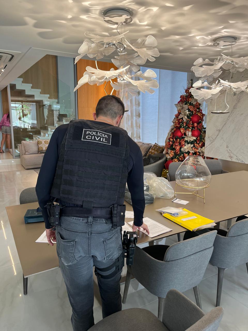 Operação investiga quadrilha que atacou carros-fortes na região de Ribeirão Preto