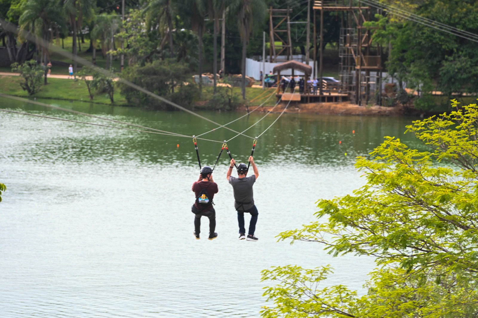 Tirolesa do Taquaral é “inaugurada”, mas deve ser aberta ao público só dia 28; custo por voo será a partir de R  