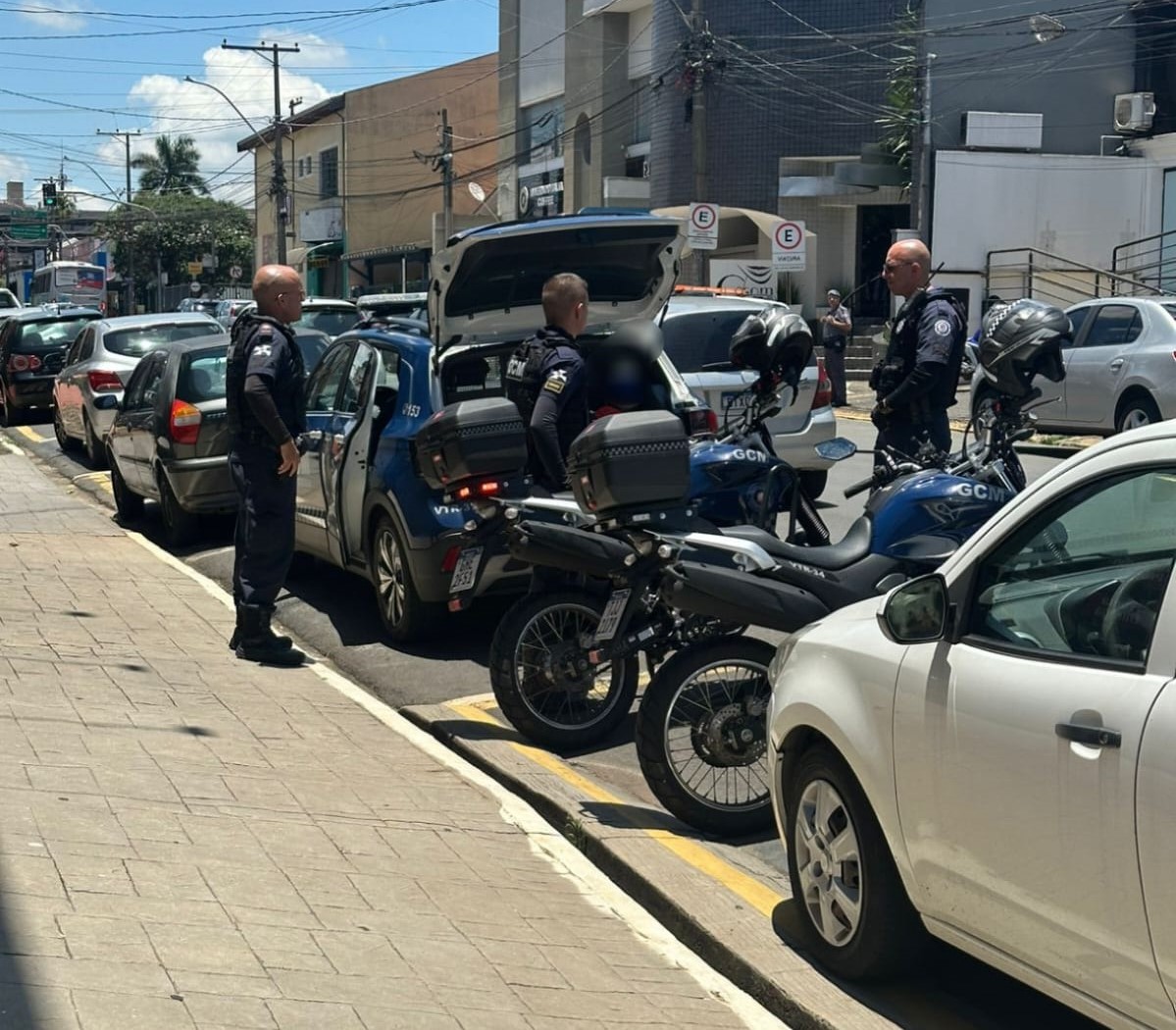GM de Nova Odessa prende suspeito de furtar lojas no Centro da cidade 