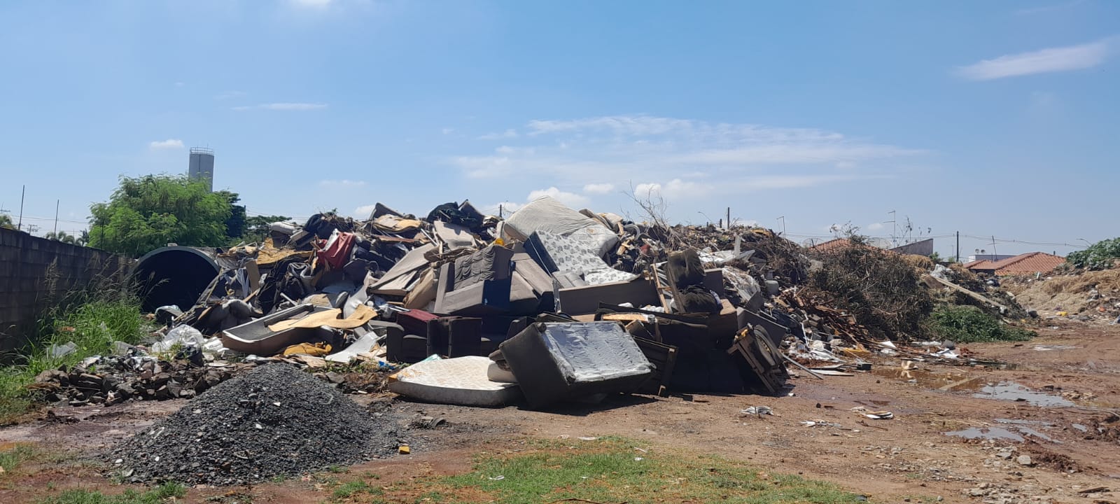 Sumaré começa a fazer levantamento de quanto entulho está nas regionais