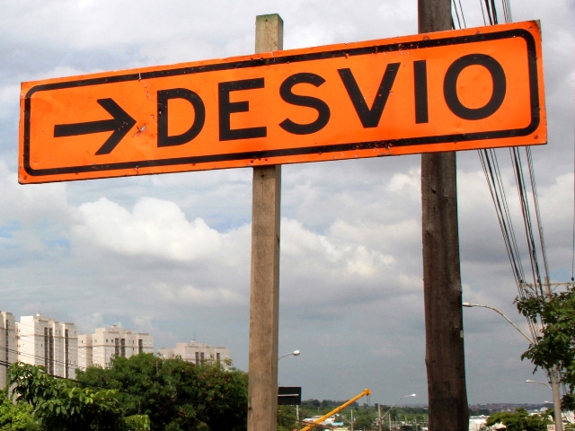 Delfino Cintra será interditada até setembro para obras na rede de esgoto