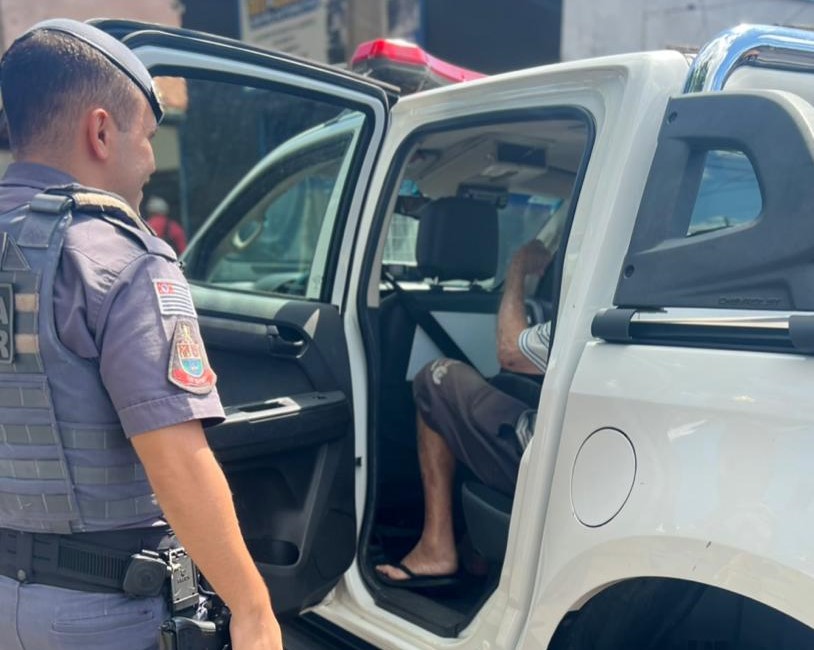 Filho é preso suspeito de agredir o pai para conseguir dinheiro para comprar drogas em Piracicaba 