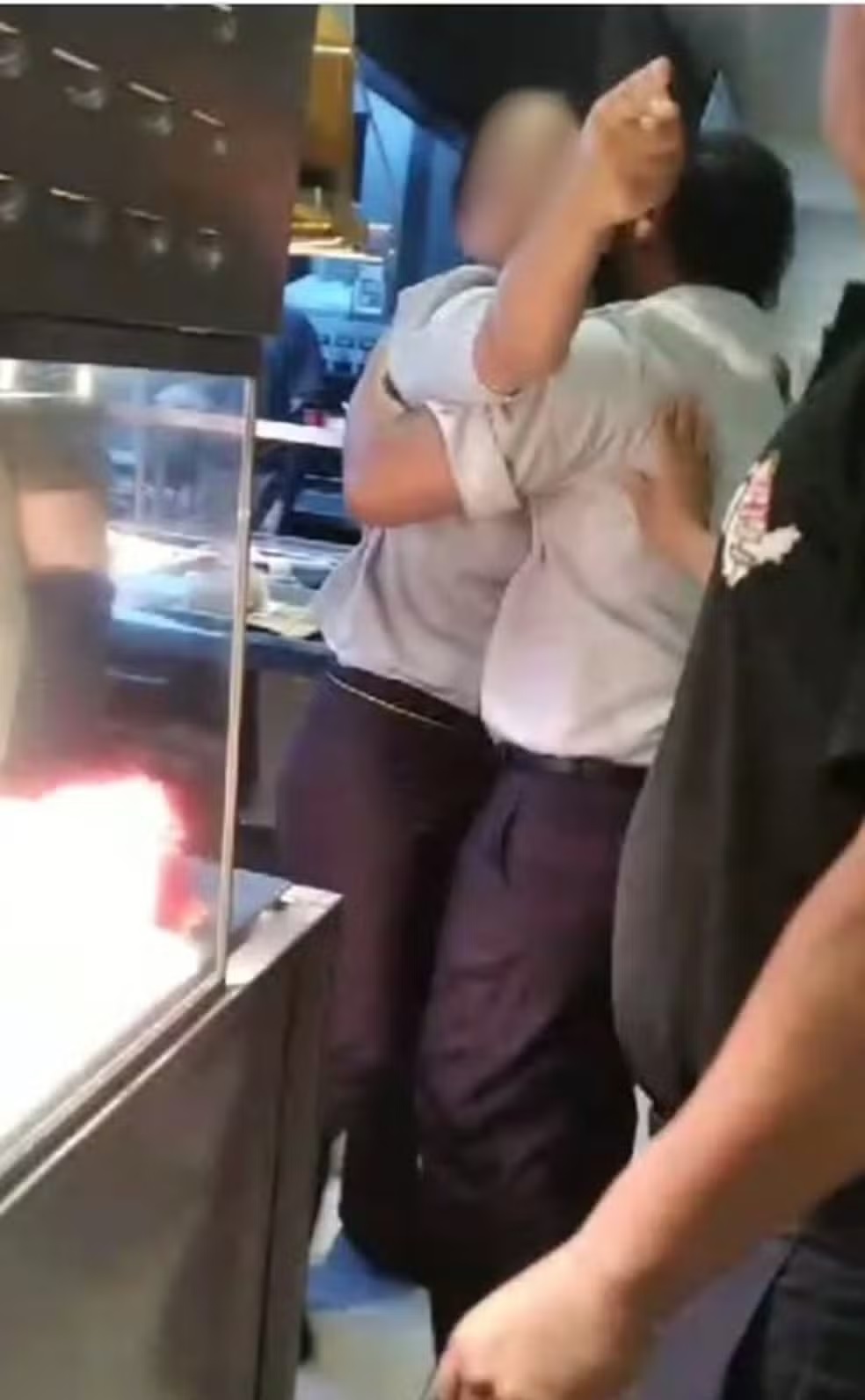 McDonald’s é condenado pela Justiça a indenizar motoboy agredido em Piracicaba