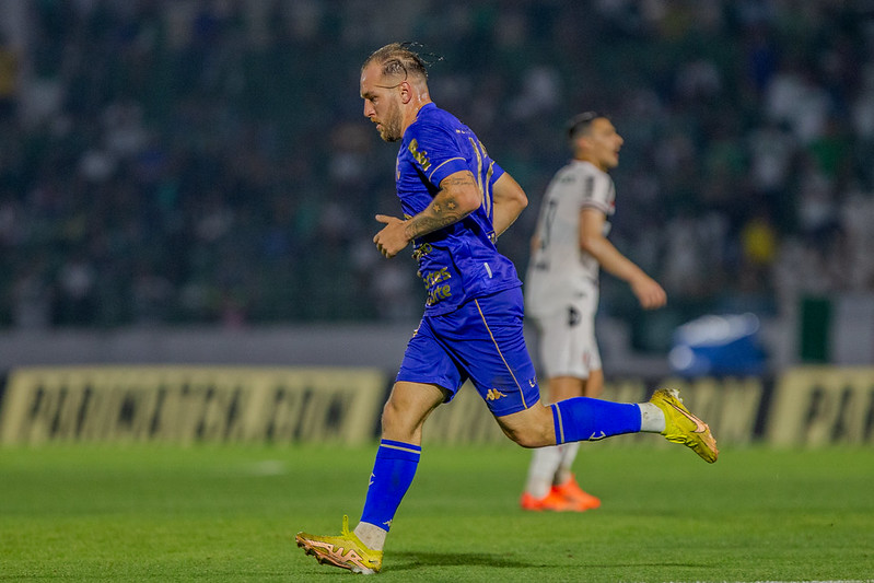 Novorizontino anuncia atacante Bruno José, ex-Guarani