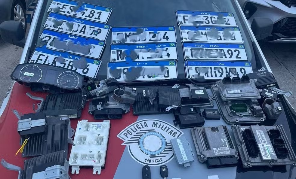 PM prende dupla suspeita de desmanche e receptação em Santa Bárbarta D’Oeste 