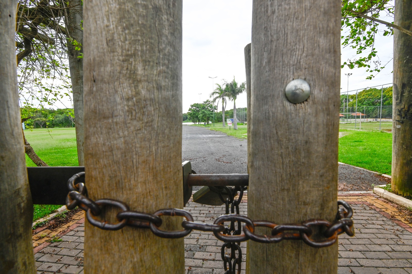 Prefeitura fecha parques da região central em Campinas