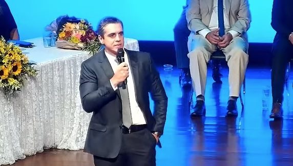 Em SBO, prefeito fala em “trabalho já nesta quinta-feira”; saiba como foram posses