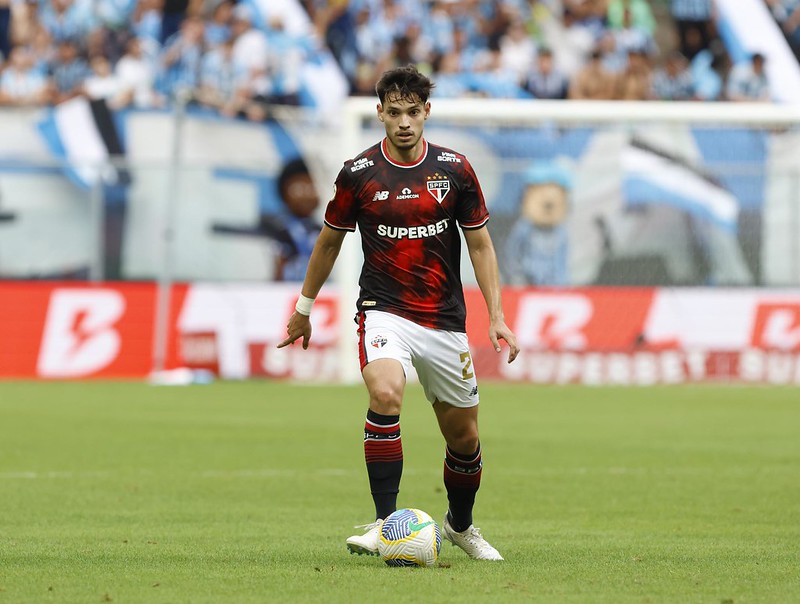 São Paulo treina em Orlando e dois jogadores ainda desfalcam o Tricolor
