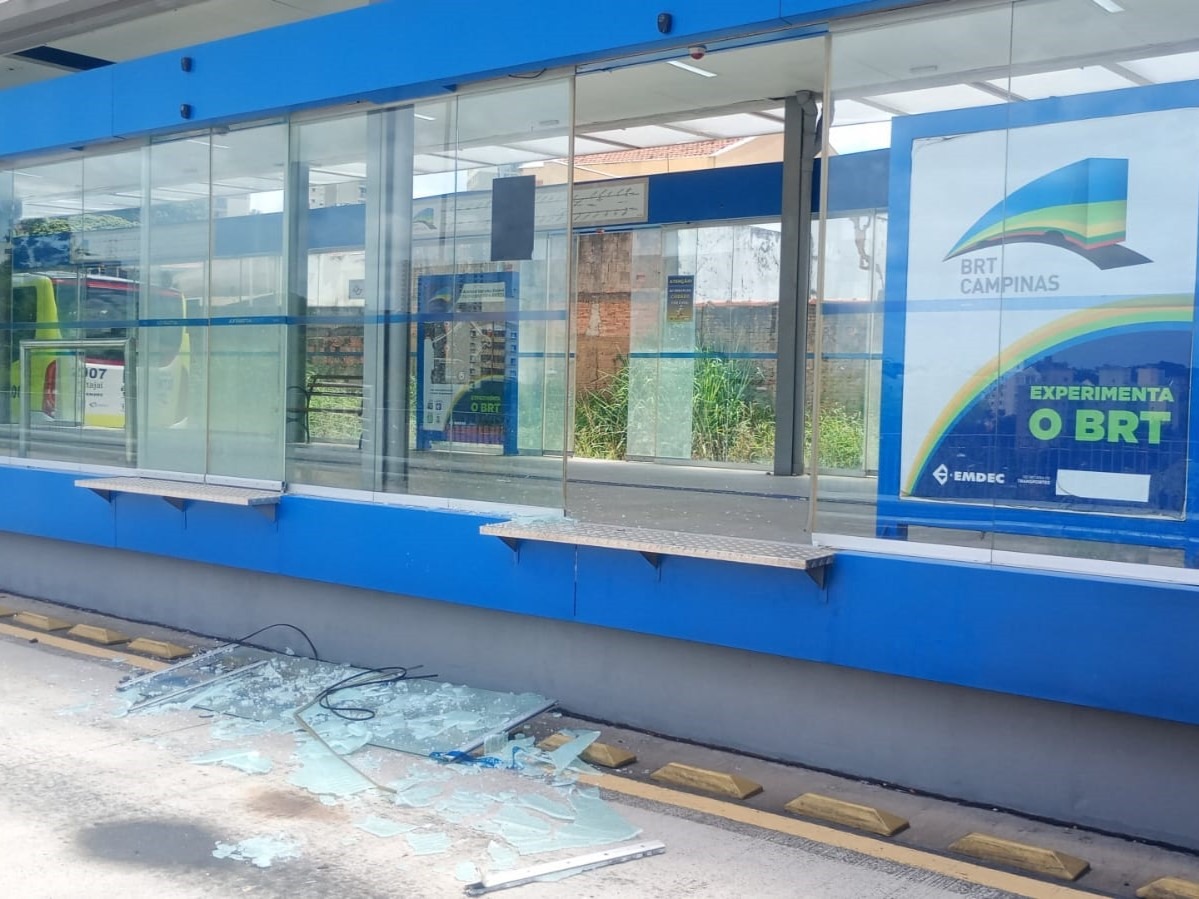 Vandalismo causa prejuízo de R$ 10 mil em estação do BRT em Campinas 