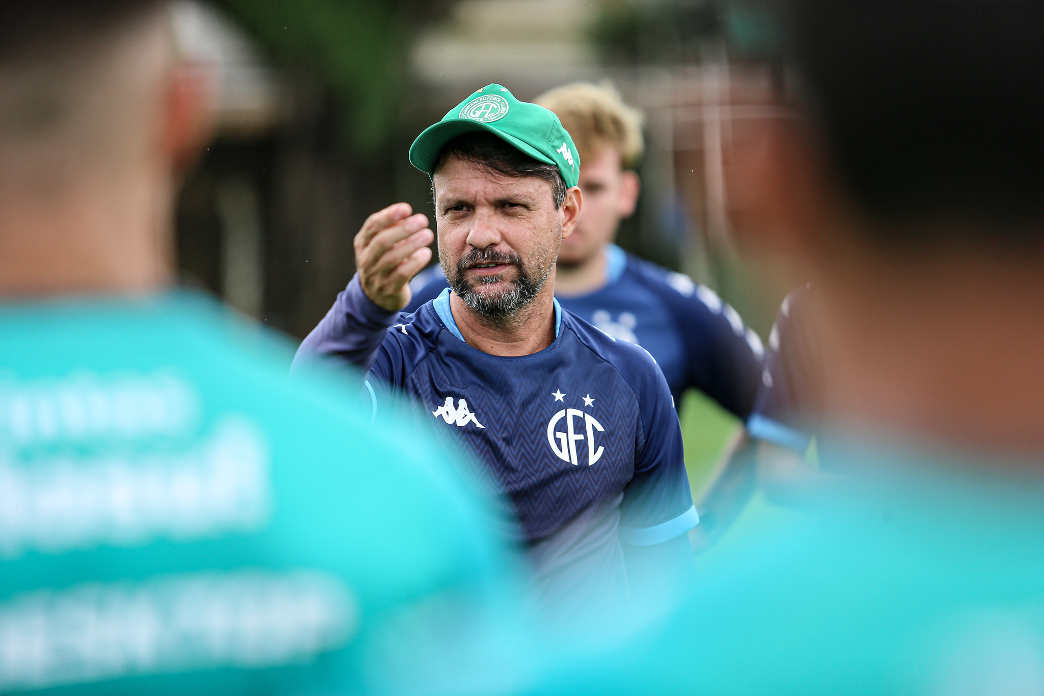 Com desfalques, Guarani recebe o Água Santa no Brinco de Ouro