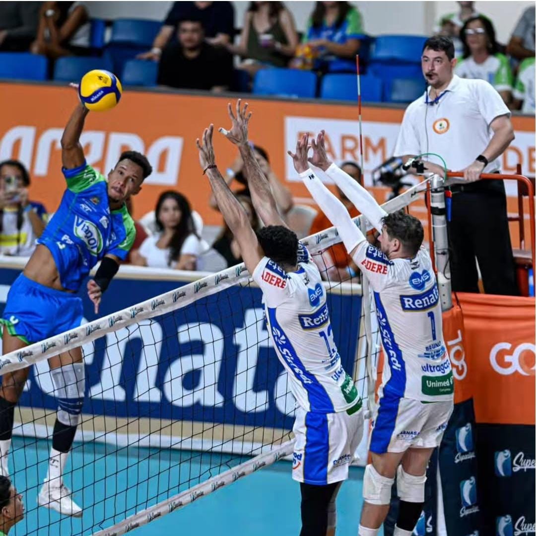 Fora de casa, Vôlei Renata vence o São José e assume terceira posição na Superliga