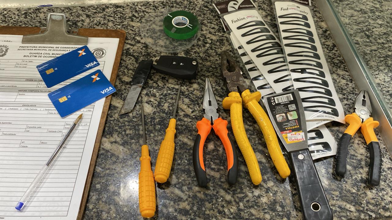 Guarda de Cordeirópolis prende dois que roubaram cartões de vítimas e iam sacar dinheiro