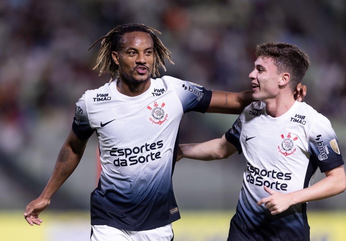Corinthians joga por uma vitória para avançar de fase nesta noite pela Copa Libertadores
