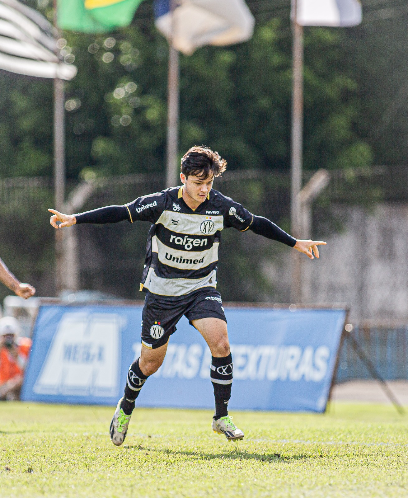 XV de Piracicaba faz as pazes com a vitória e lidera Série A2