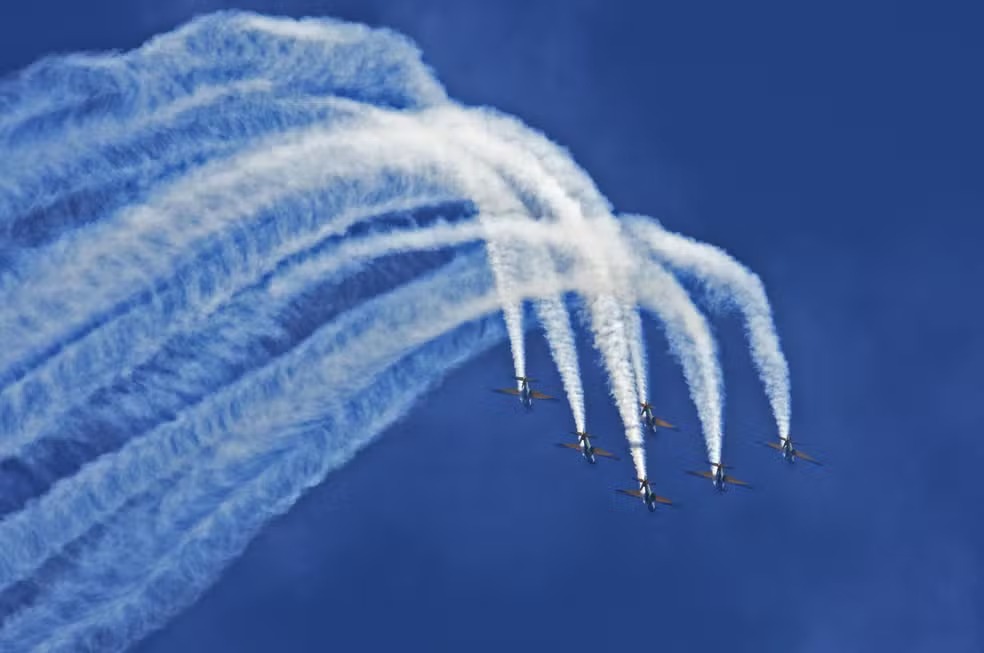 Aniversário de Monte Mor é comemorado com show da Esquadrilha da Fumaça