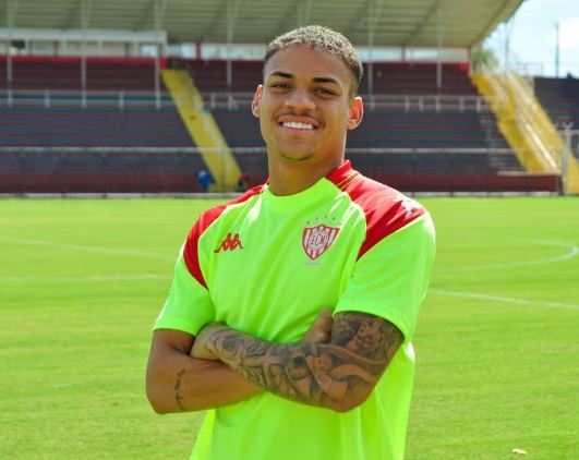 Após negociar João Marcelo, Guarani mira dois jogadores do Atlético-MG para Série C
