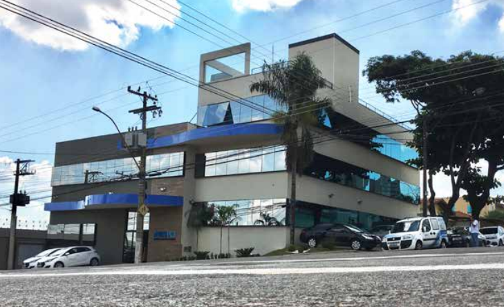 Ares-PCJ está com 10 vagas abertas com salários de até R$ 13 mil