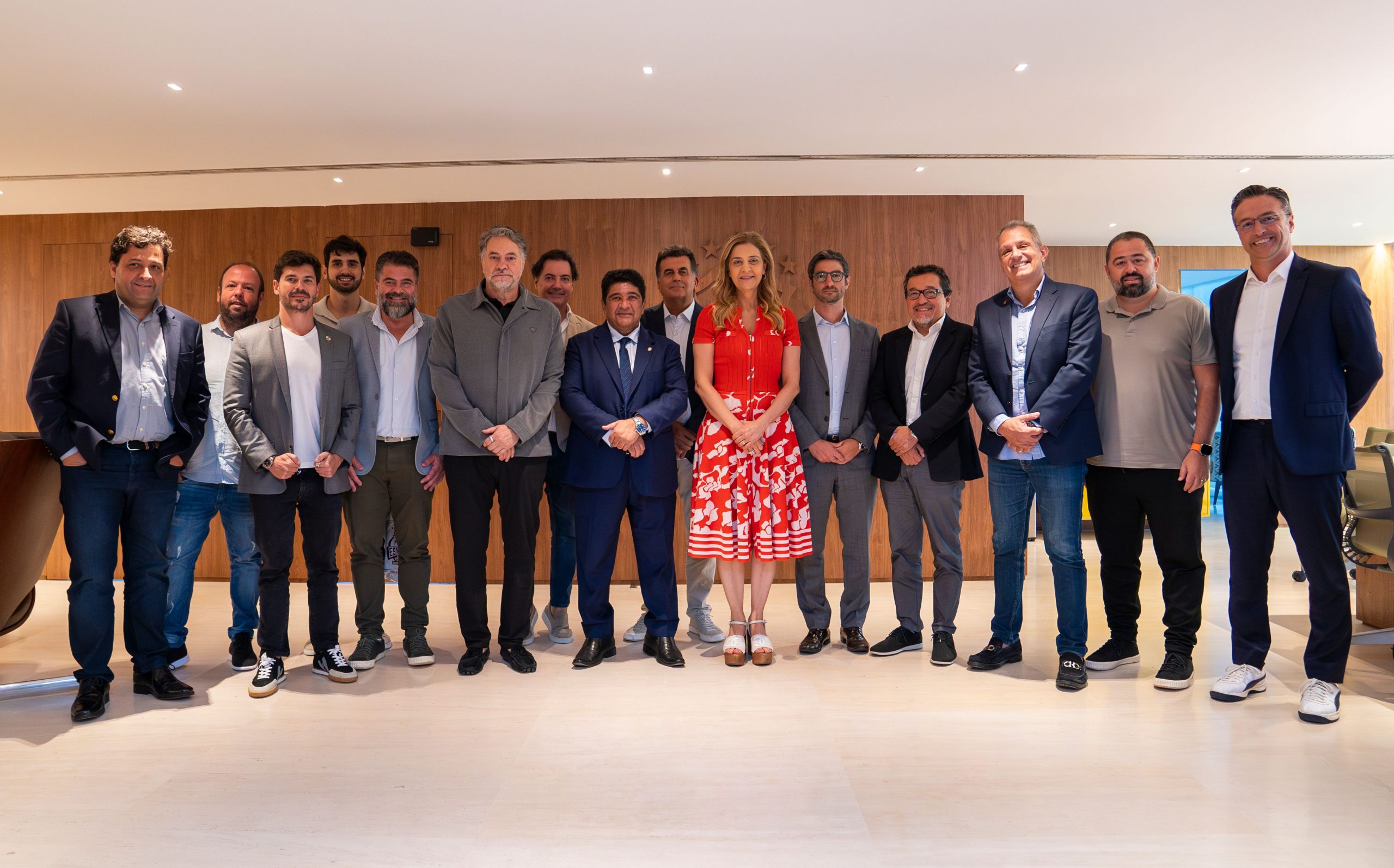 Com a presença de representante do Guarani, clubes da Libra se reúnem na CBF