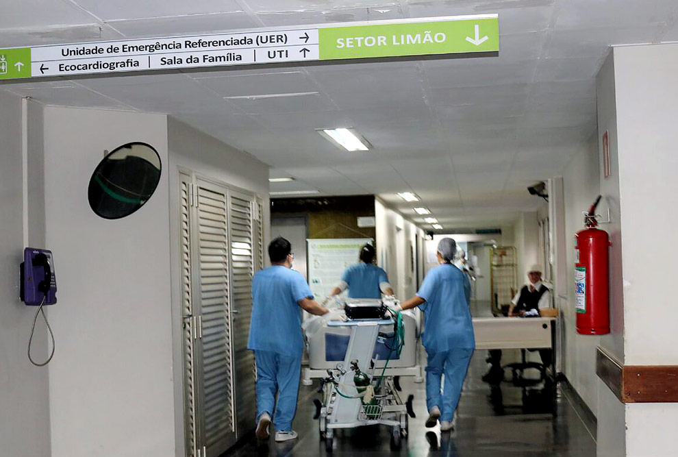 Hospitais de Campinas seguem superlotados nesta 5ª feira