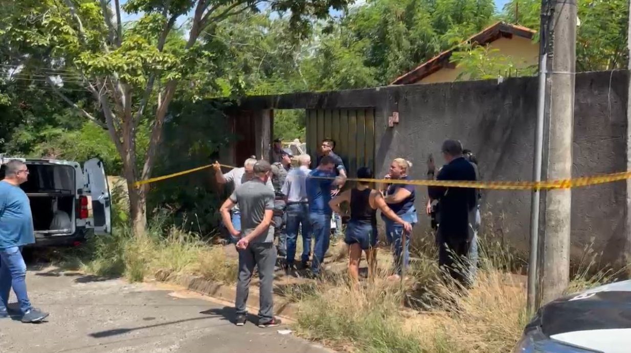 Homem morre após invadir casa e ser atacado por cães em Piracicaba