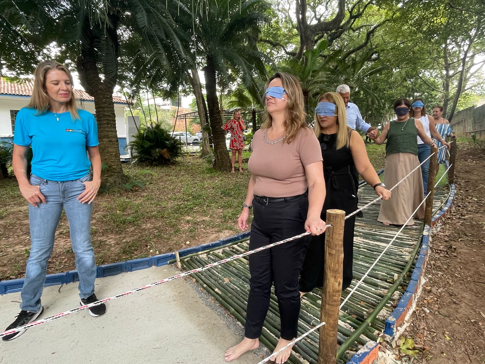 Instituto dos Cegos de Campinas entrega ‘jardim sensorial’ para desenvolver habilidades