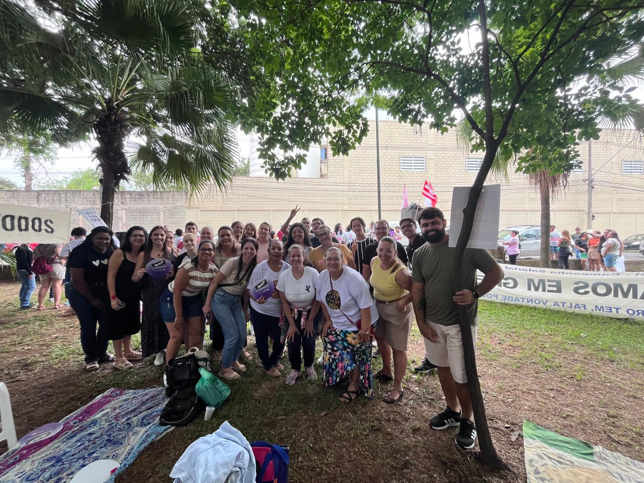 Limeira: servidores entram em greve e afetam serviços