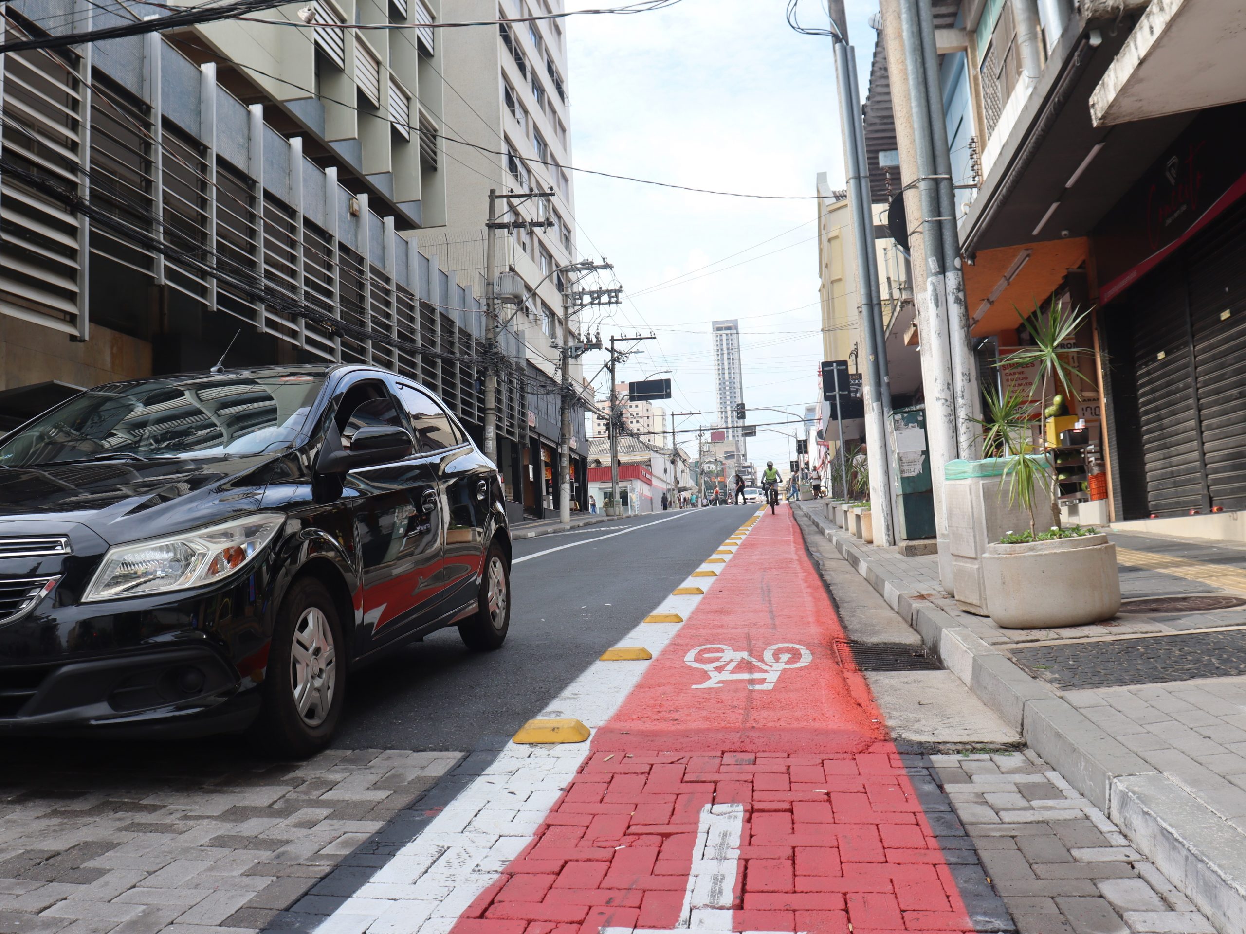 Obras de revitalização da José Paulino são finalizadas nesta segunda-feira