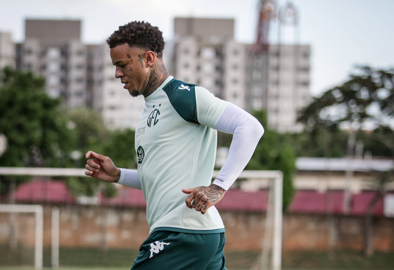 Rafael Bilu comenta preparação do Guarani para o Brasileirão Série C: “Uma competição diferente”