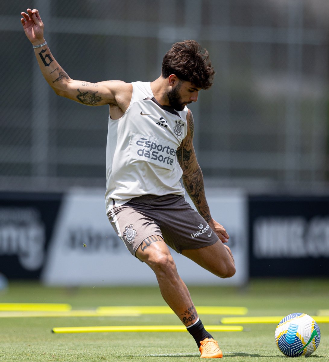 Empresário revela várias propostas recebidas por Yuri Alberto no Corinthians