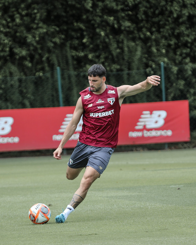 Sem Lucas Moura, Zubeldía esboça São Paulo para jogo-treino no sábado