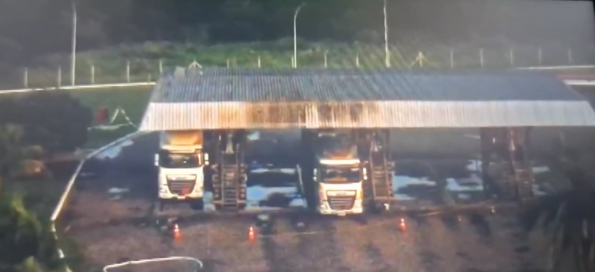 Uma pessoa morre e duas ficam feridas após explosão de caminhão de combustível em Paulínia