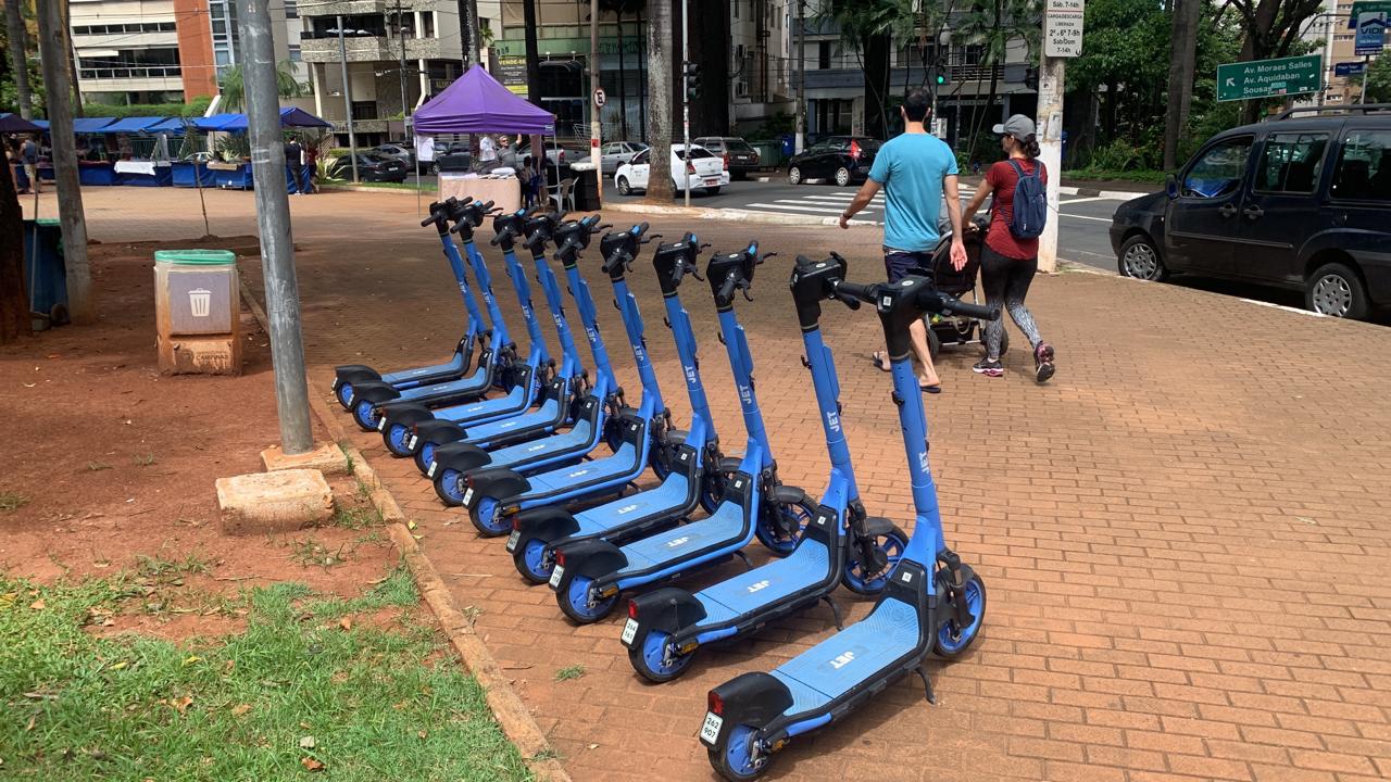 Empresa aplica 35 suspensões, 169 advertências e registra 5 acidentes em um mês de uso