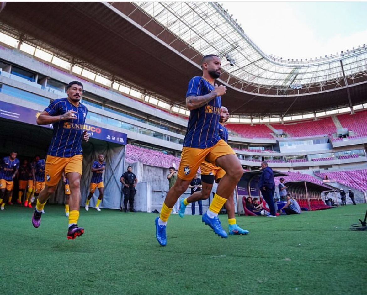 Retrô tem desfalques para encarar a Ponte Preta no sábado