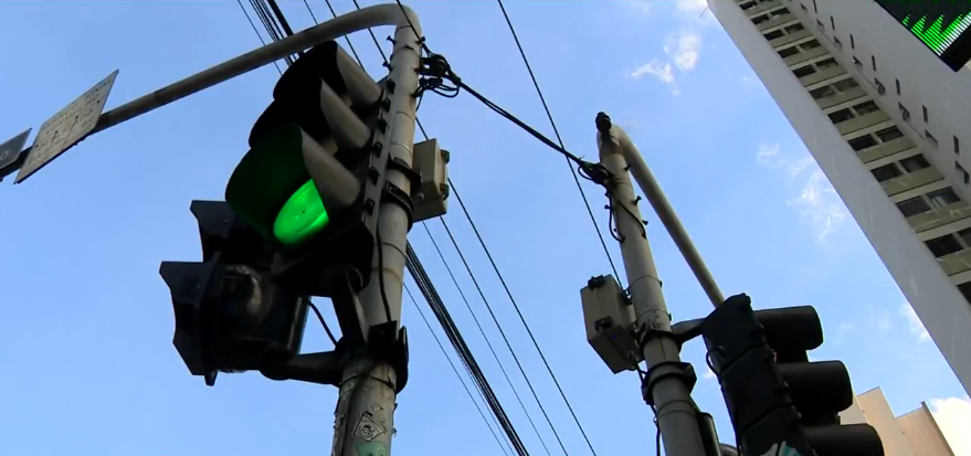 Tecnologia pioneira auxilia deficientes visuais em semáforos de Campinas