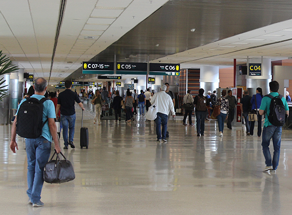 Viracopos e Rodoviária de Campinas devem receber 280 mil passageiros no feriado