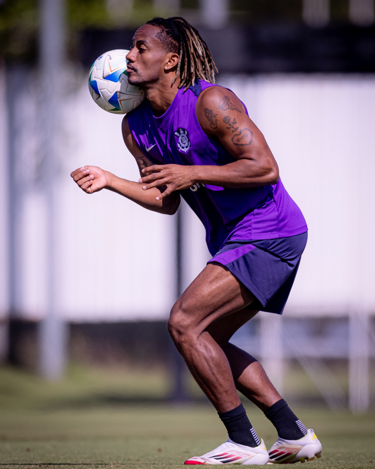 Corinthians enfrenta o Racing e ainda sonha com a classificação na Copa Sul-Americana