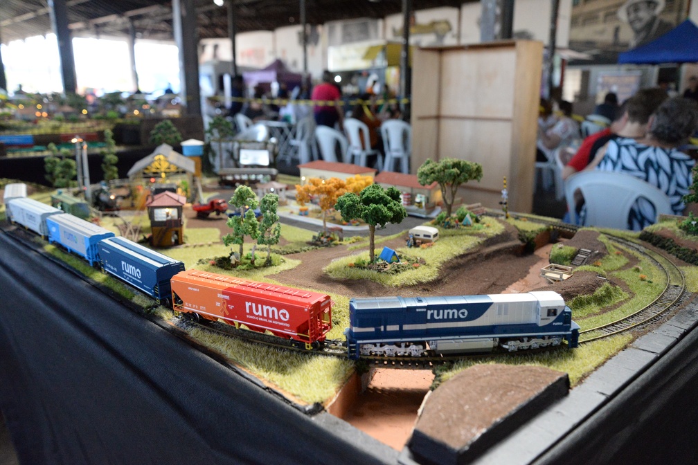 Espaço de ferromodelismo em Campinas recebe público para visitas guiadas