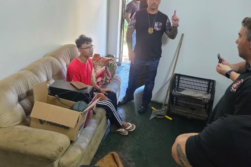 Homem que assediava crianças virtualmente é preso em Holambra