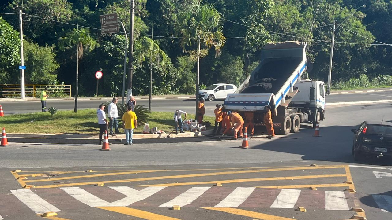 Pedreira vai readequar todas as rotatórias da avenida principal da cidade