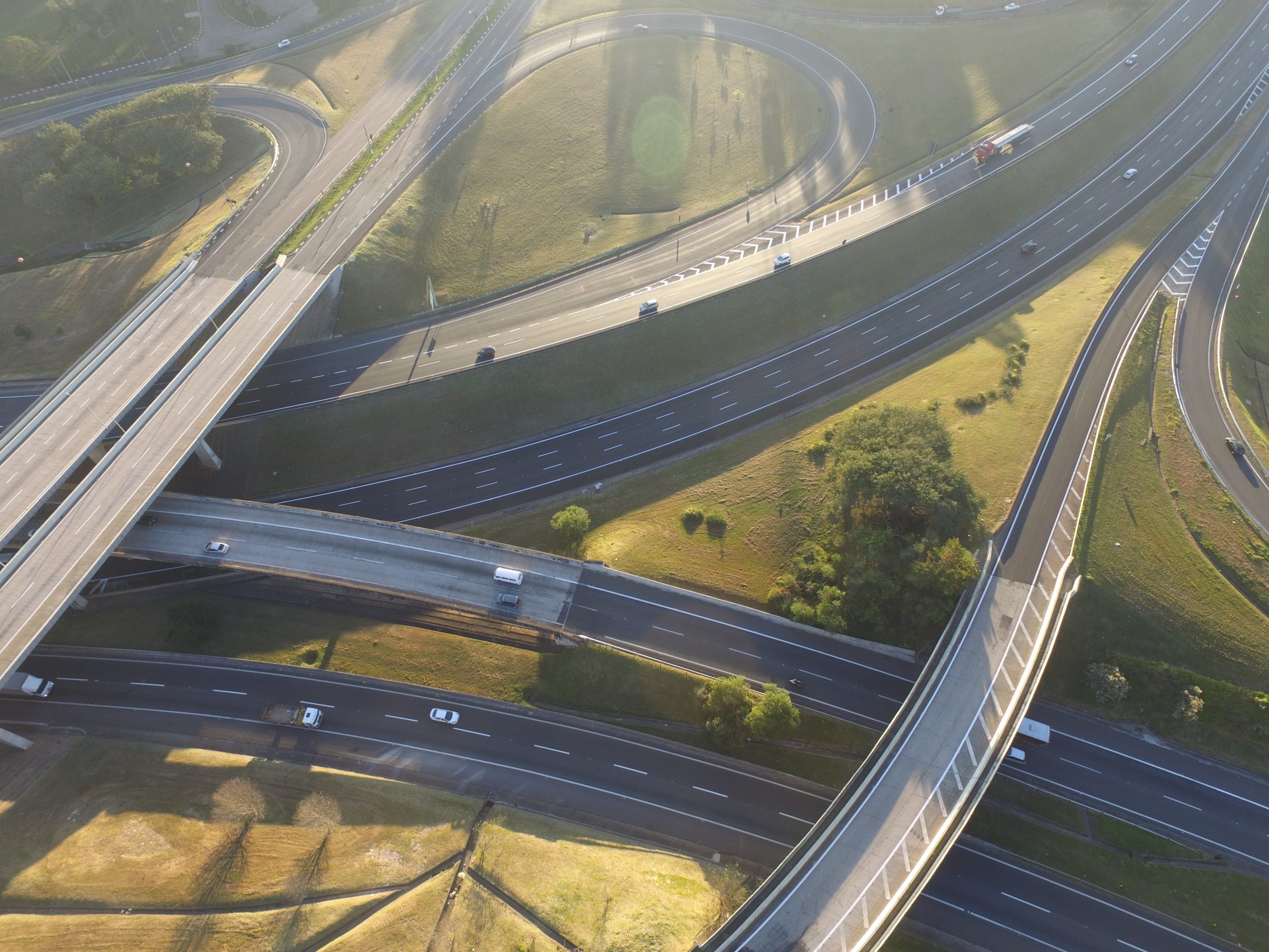 Acesso do Anel Viário à Dom Pedro sentido Jacareí vai ser fechado na noite desta quinta