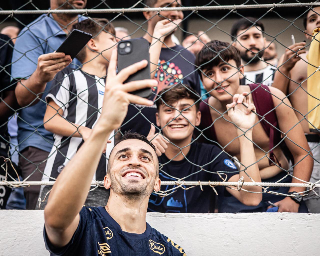 Santos tem desfalque importante no meio-campo para o jogo contra o Ceará