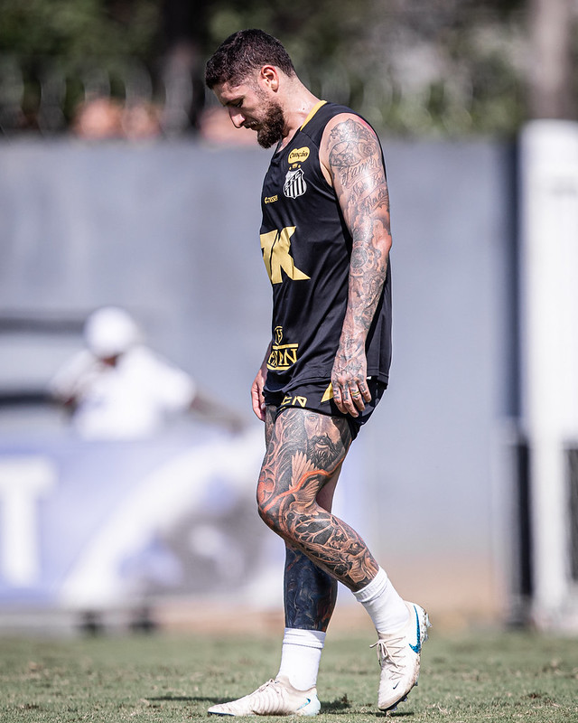 Santos aguarda por Zé Rafael para poder se recuperar no Campeonato Brasileiro