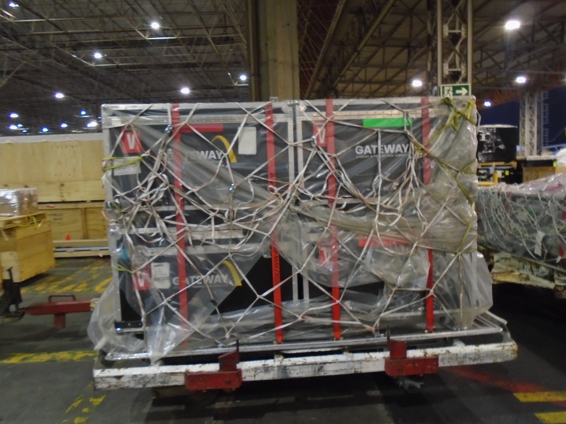 Viracopos recebe equipamentos da banda System of a Down