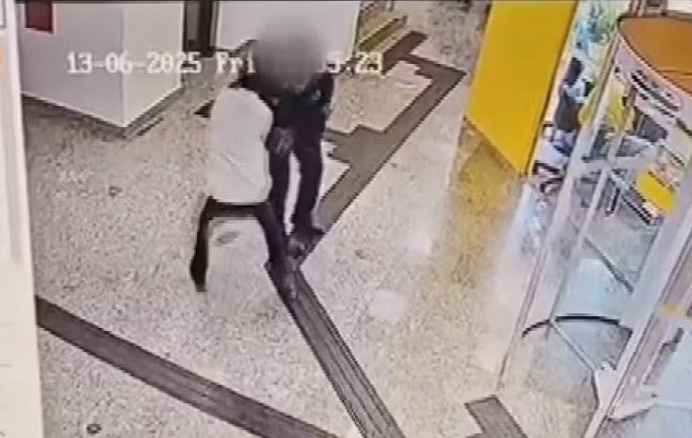 Homem é baleado por vigilante durante tentativa de roubo a banco em Sumaré