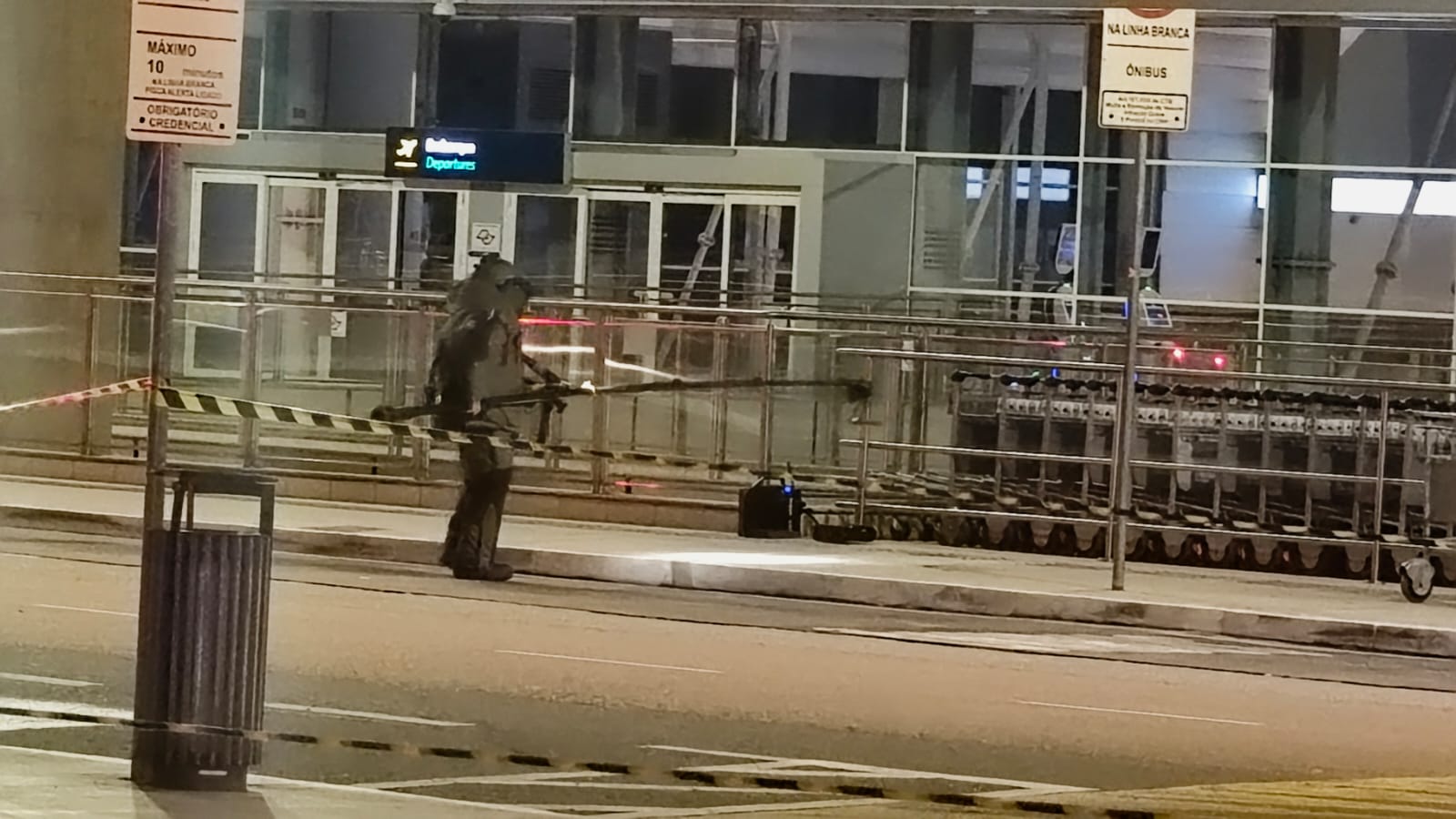 Objeto suspeito mobiliza GATE e isola parte de Viracopos