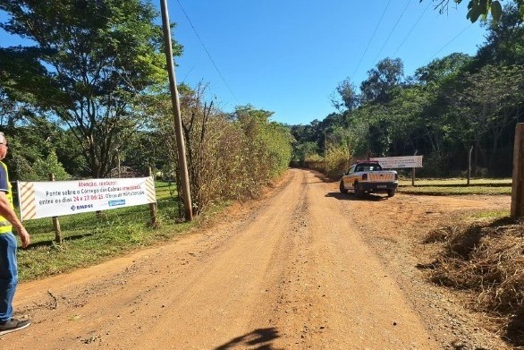 Obras em ponte sobre o Córrego das Cabras, em Campinas, interditam acesso para Itatiba
