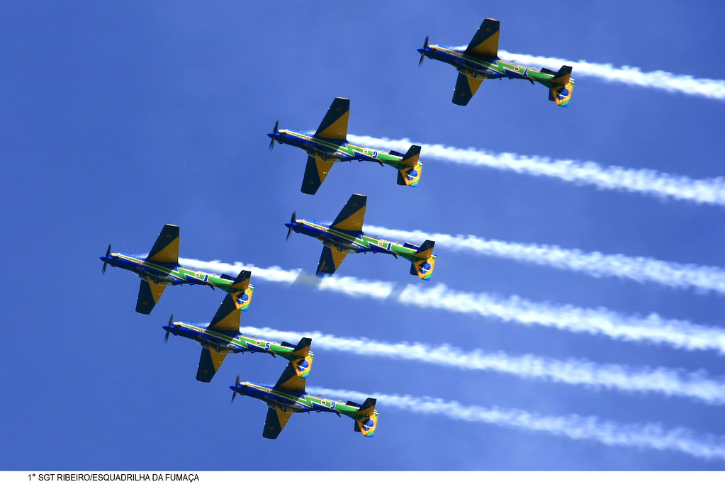 Esquadrilha da Fumaça é a grande atração do “Domingo nas Alturas” em Valinhos 